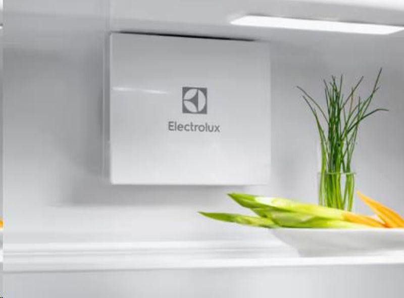 Electrolux Kjøleskap ERD6DE18S1 Integrert